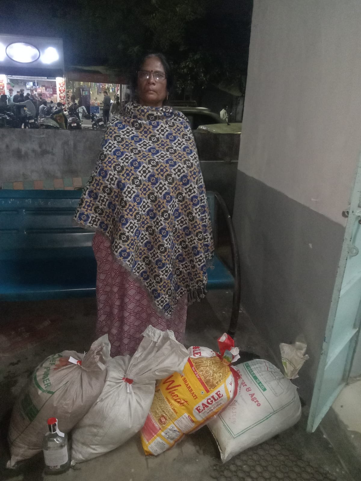 ગોમતીપુરના ઔડાના મકાન પાસેથી 118 લિટર દેશી દારૂનો જથ્થો પકડાયો. – alcoholnews.